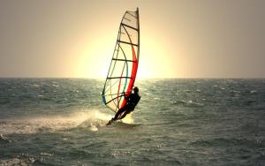 272-windsurf.jpg